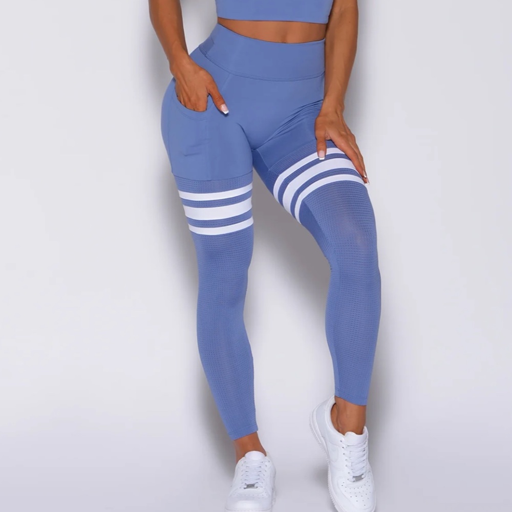 Bombshell sportswear thigh high scrunch bum leggings